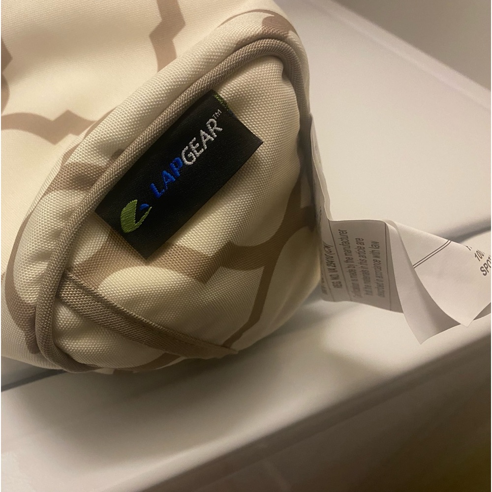 Tablet pillow